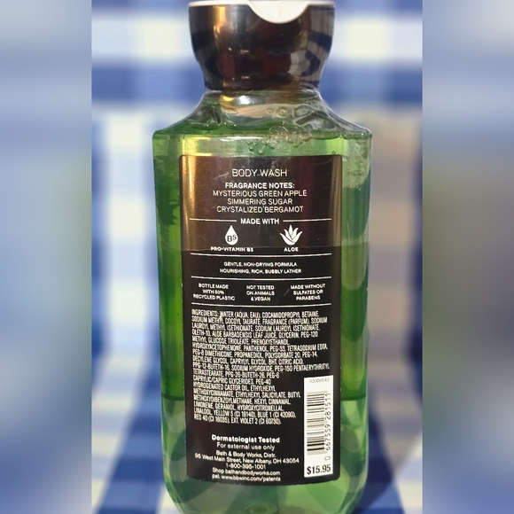 [NWT] Limited Edition Halloween Body Wash - Picture 3 of 3